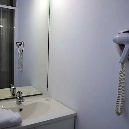 Contact Le Seino Marin - Elbeuf Rouen Hotel 2*