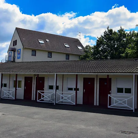 Отель Contact Le Seino Marin - Elbeuf Rouen