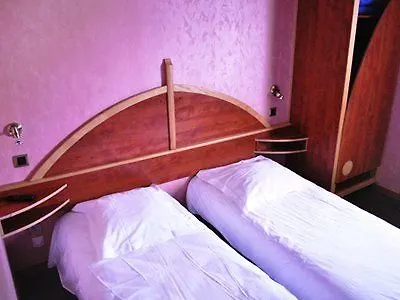 Contact Le Seino Marin - Elbeuf Hotel