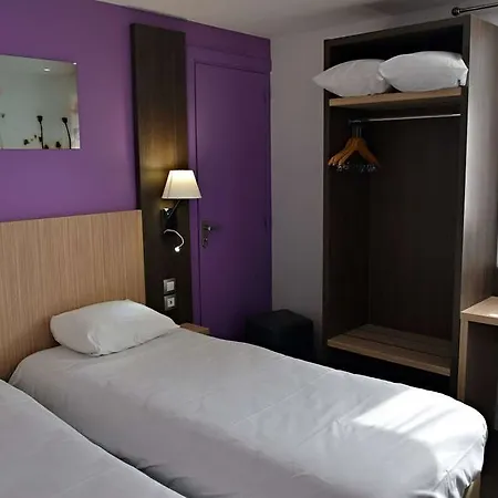 Отель Contact Le Seino Marin - Elbeuf Rouen 2*