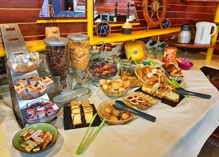 Contact Le Seino Marin - Elbeuf Rouen 2* Cleon