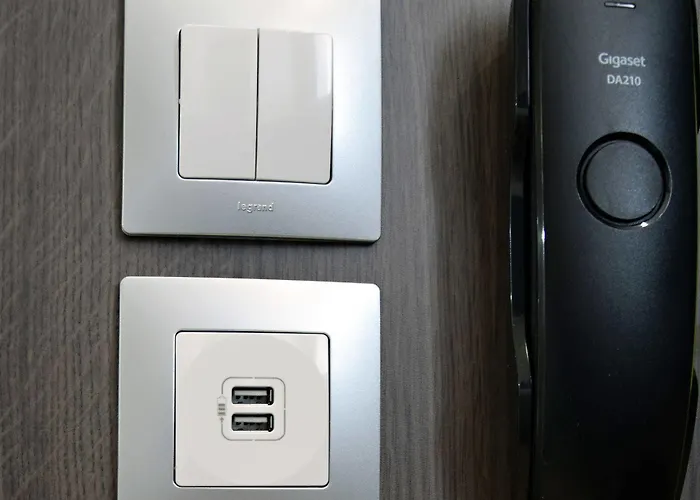 Contact Le Seino Marin - Elbeuf Rouen Hotel 2*